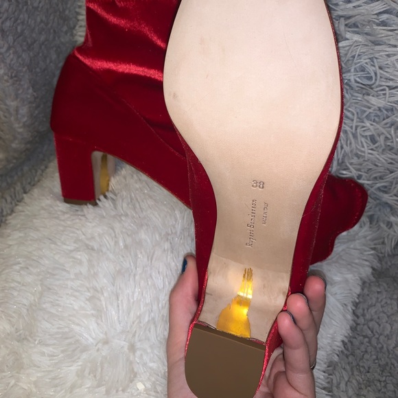 Rupert Sanderson Red Velvet Booties NWT - Picture 5 of 5